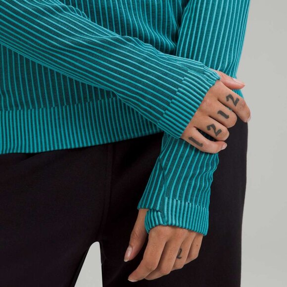 REST LESS PULLOVER - Picture 3 of 4